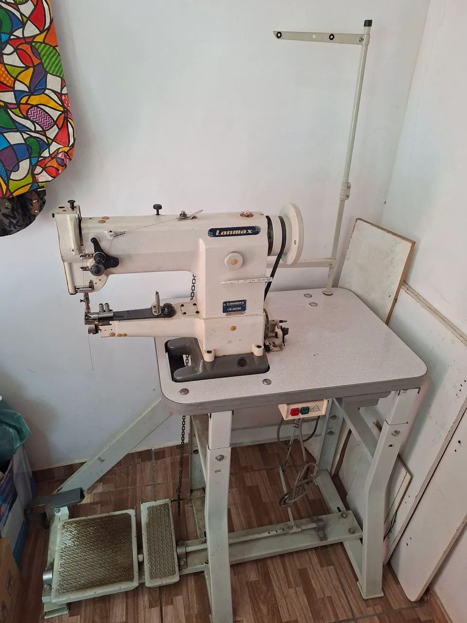 Oportunidade Máquina industrial seminovo. 