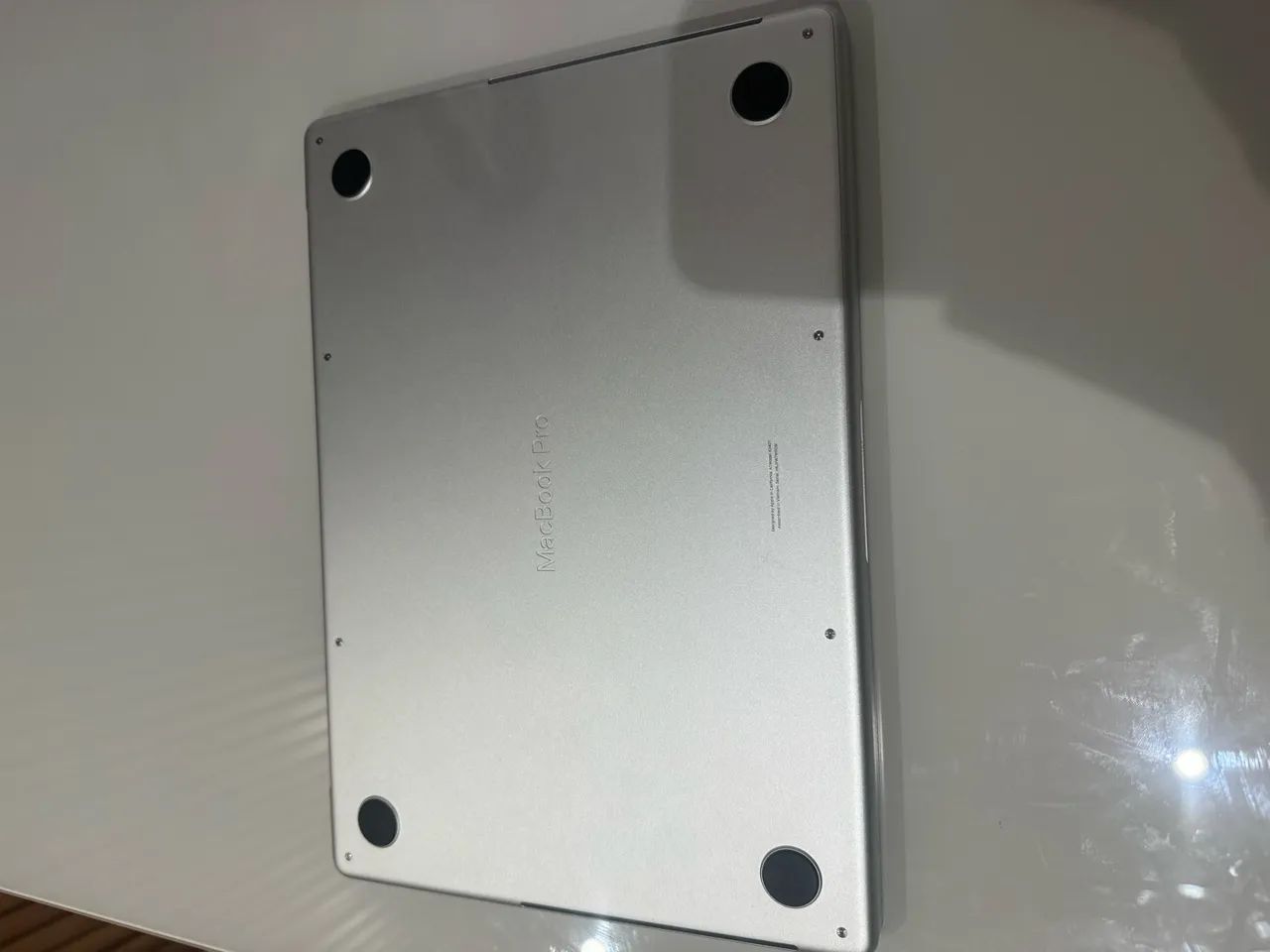 MacBook Pro M4 512GB 24GB RAM  - Foto 3