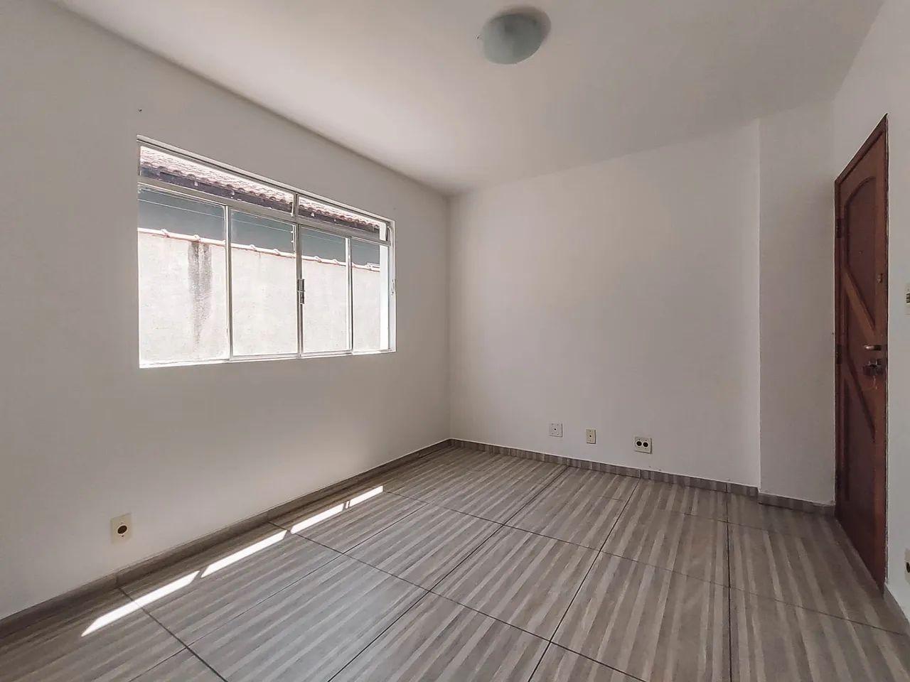 Quarto e sala com varanda no Cascatinha para locação - Foto 3