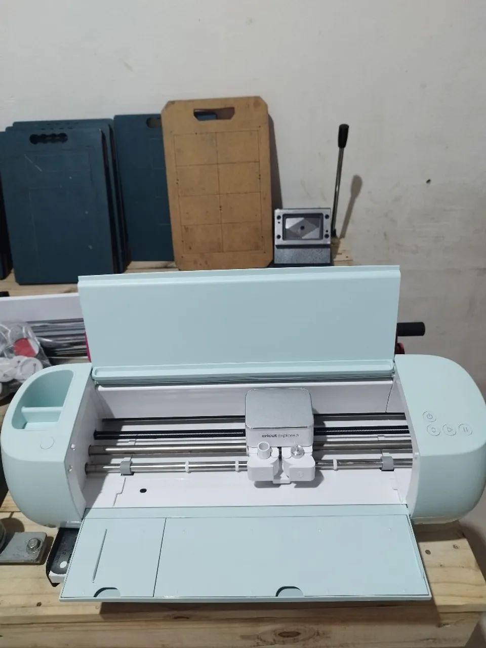 Cricut Explore 3 Cutting Plotter/Cutting Machine435653519869235200