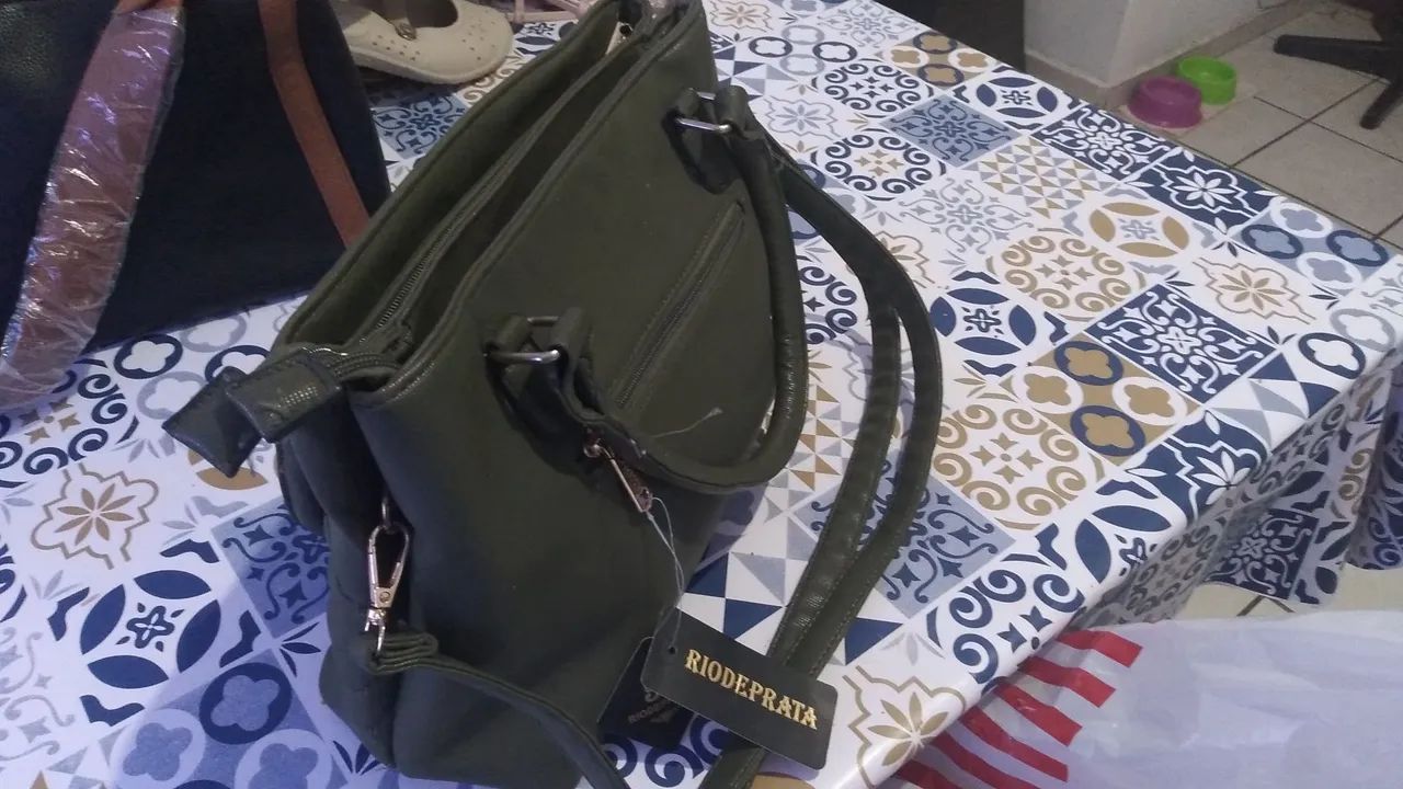 Bolsas e sapatos  - Foto 3