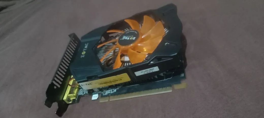 PLACA DE VIDEO GTX 750ti 2gb