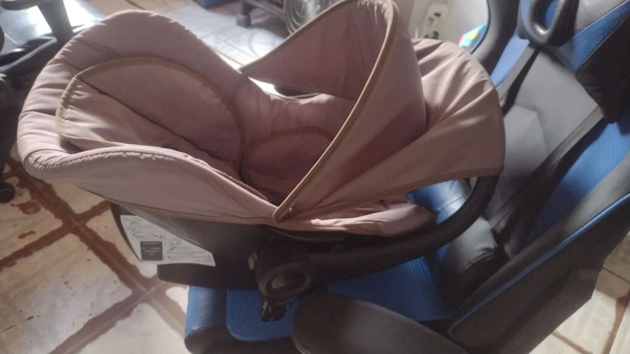 Vendo Bebê Conforto seminovo - Foto 3