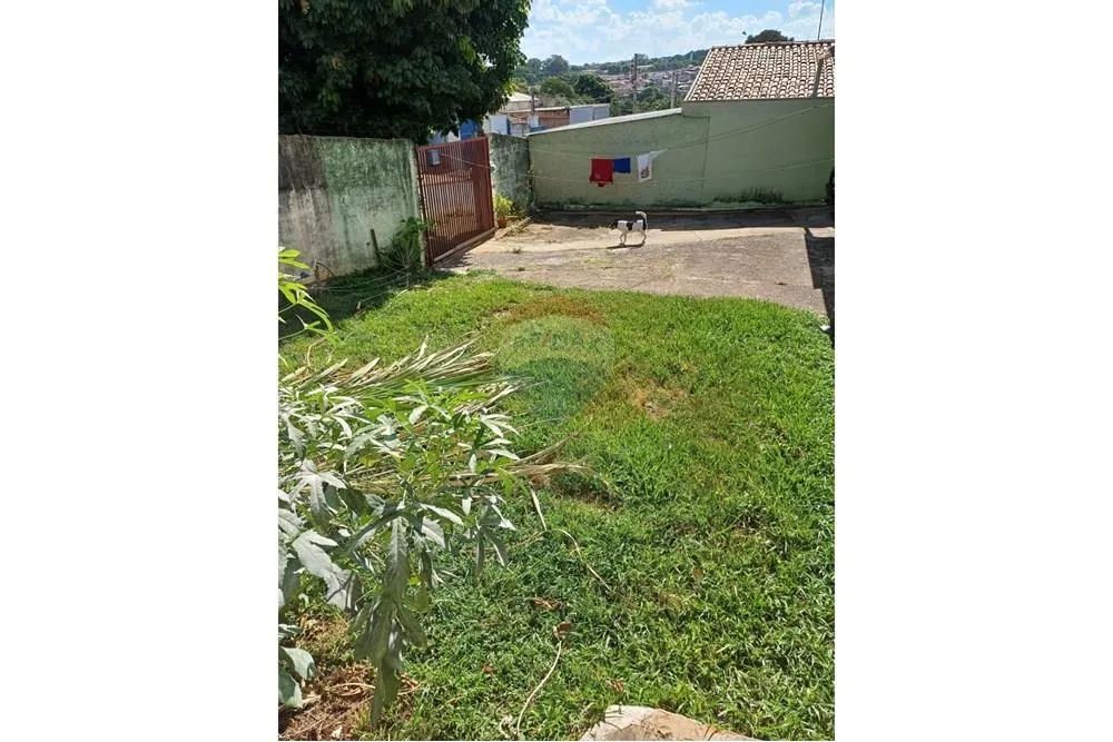 BARRACÃO COM CASA DE 1 DORMITÓRIO À VENDA  CENTRO DE COSMÓPOLIS - Foto 4