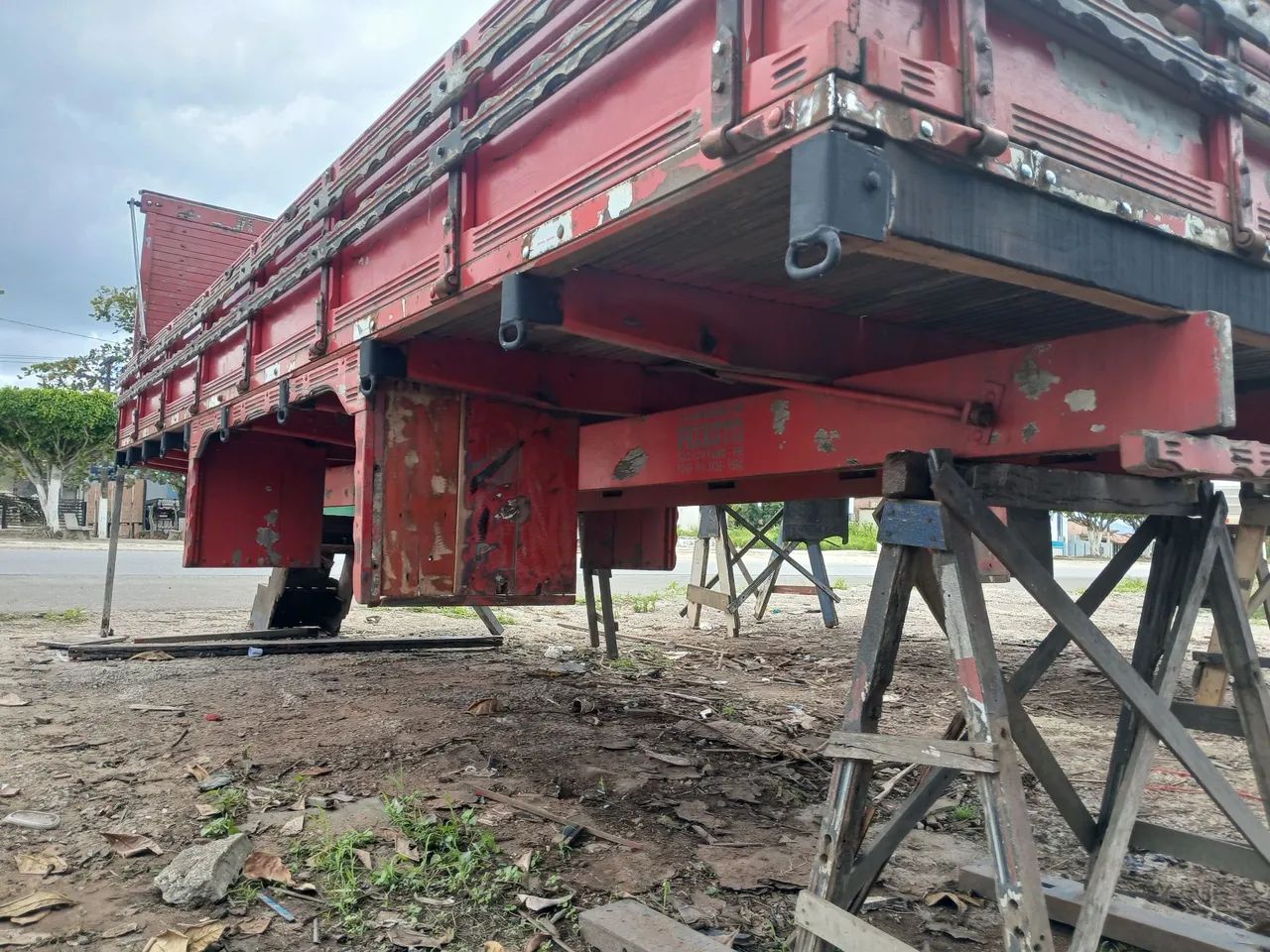 Carroceria 3x4 cielo ou 710 wolkswagen yveco Ford cargo etc  - Foto 7