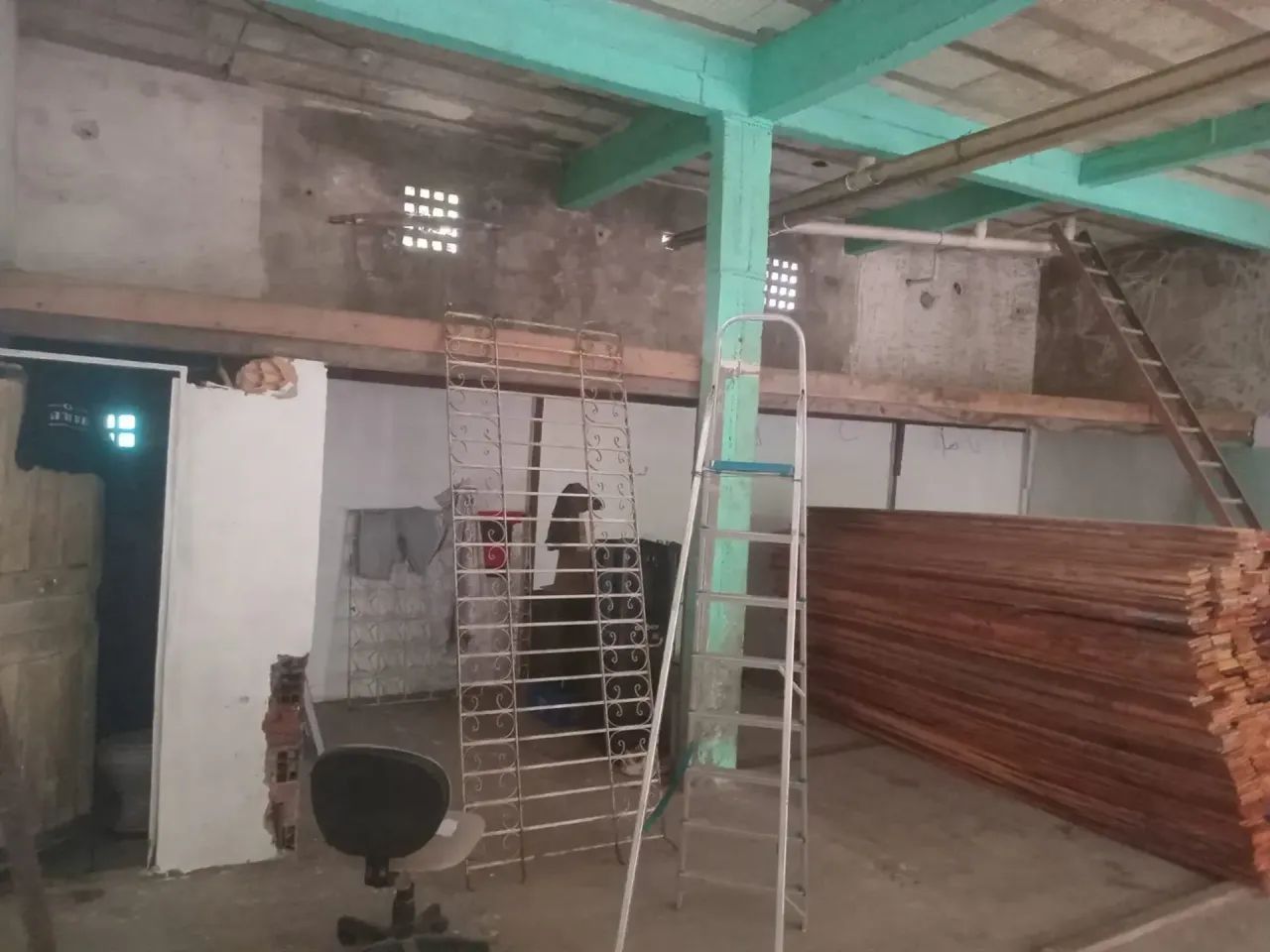 ALUGO DEPÓSITO DE 112 M2 NA MARAMBAIA - Foto 3