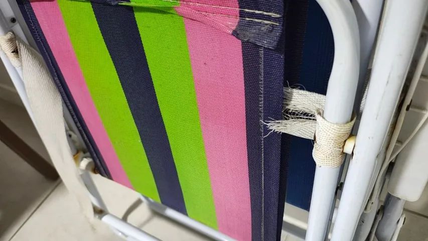 Cadeiras de praia com defeito - Foto 3