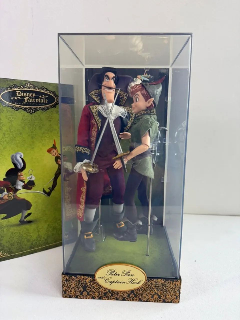  DISNEY FAIRTALE DESIGNER COLLECTION PETER PAN E CAPITAO GANCHO  SET