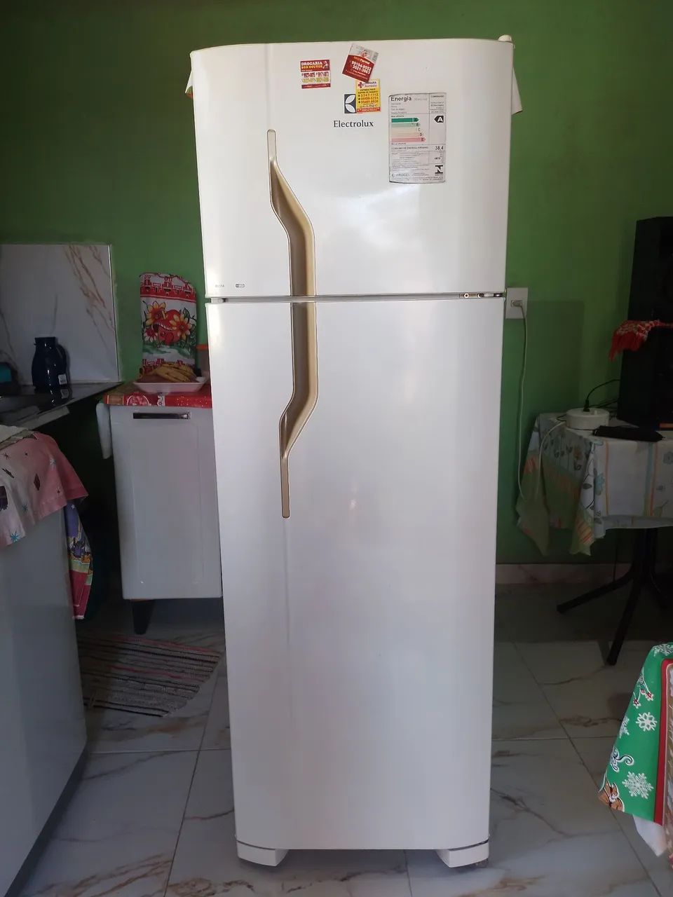 Geladeira electrolux 