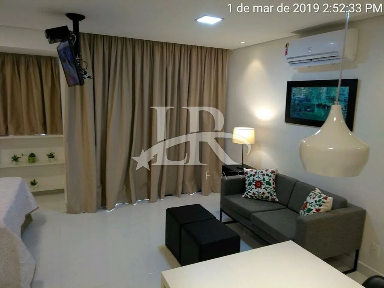 LR Flats Apartamento e Studio - Flat mobiliado de 35m² para alugar em Moema, confira!