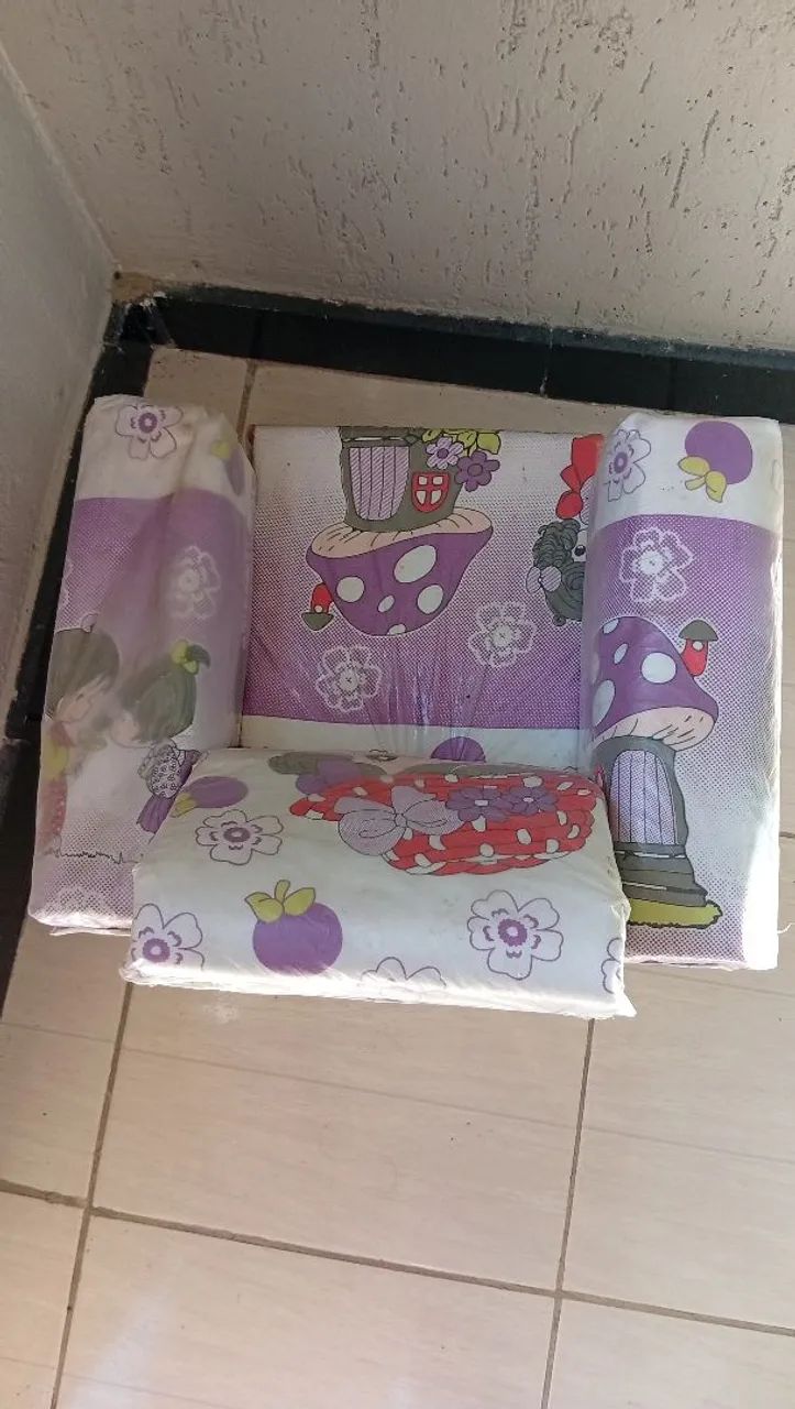 Poltrona infantil com estampa da Moranguinho - Foto 2