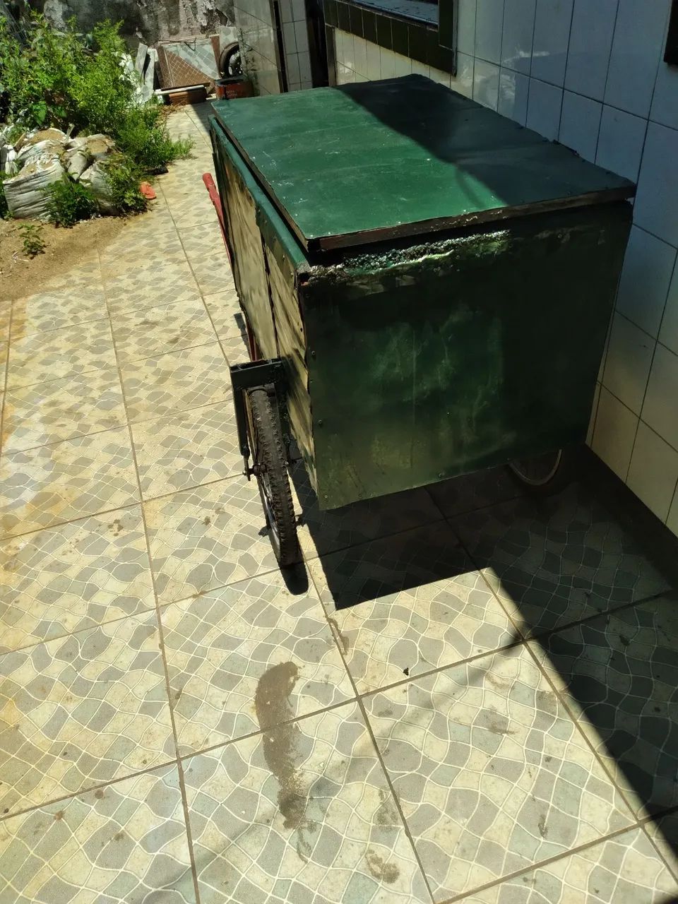 Um carrinho  - Foto 2