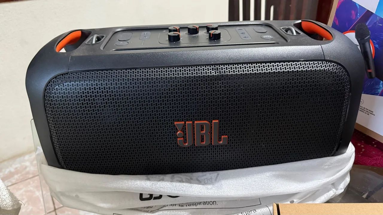 Caixa de som JBL ON THE GO NOVA 