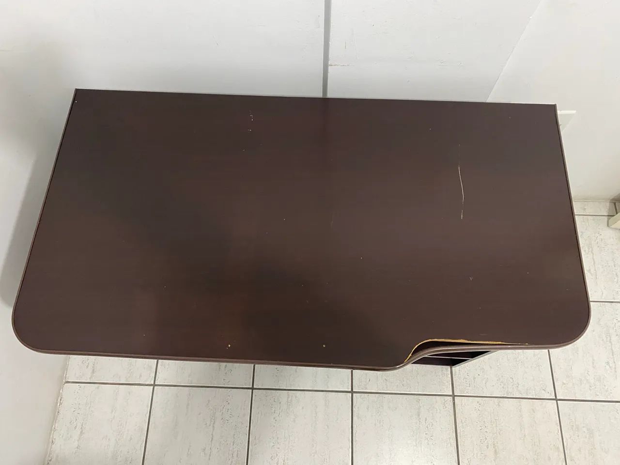 Mesa para Computador/Escritório com Bandeja para Teclado - Foto 2