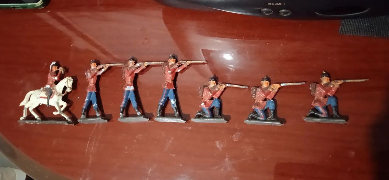 7 soldadinhos de chumbo - Foto 2