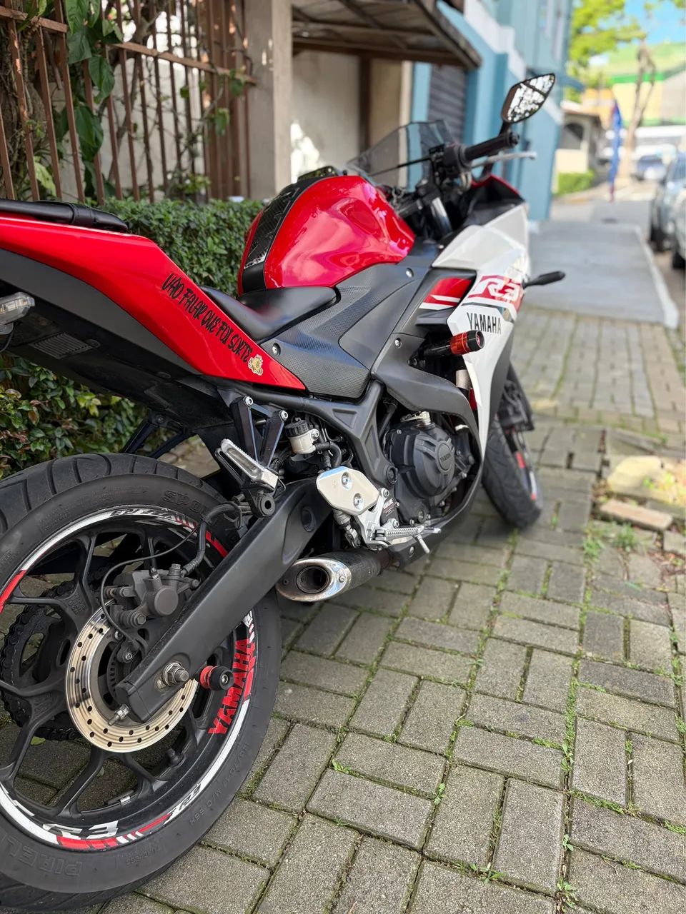 Yamaha R3  - Foto 4