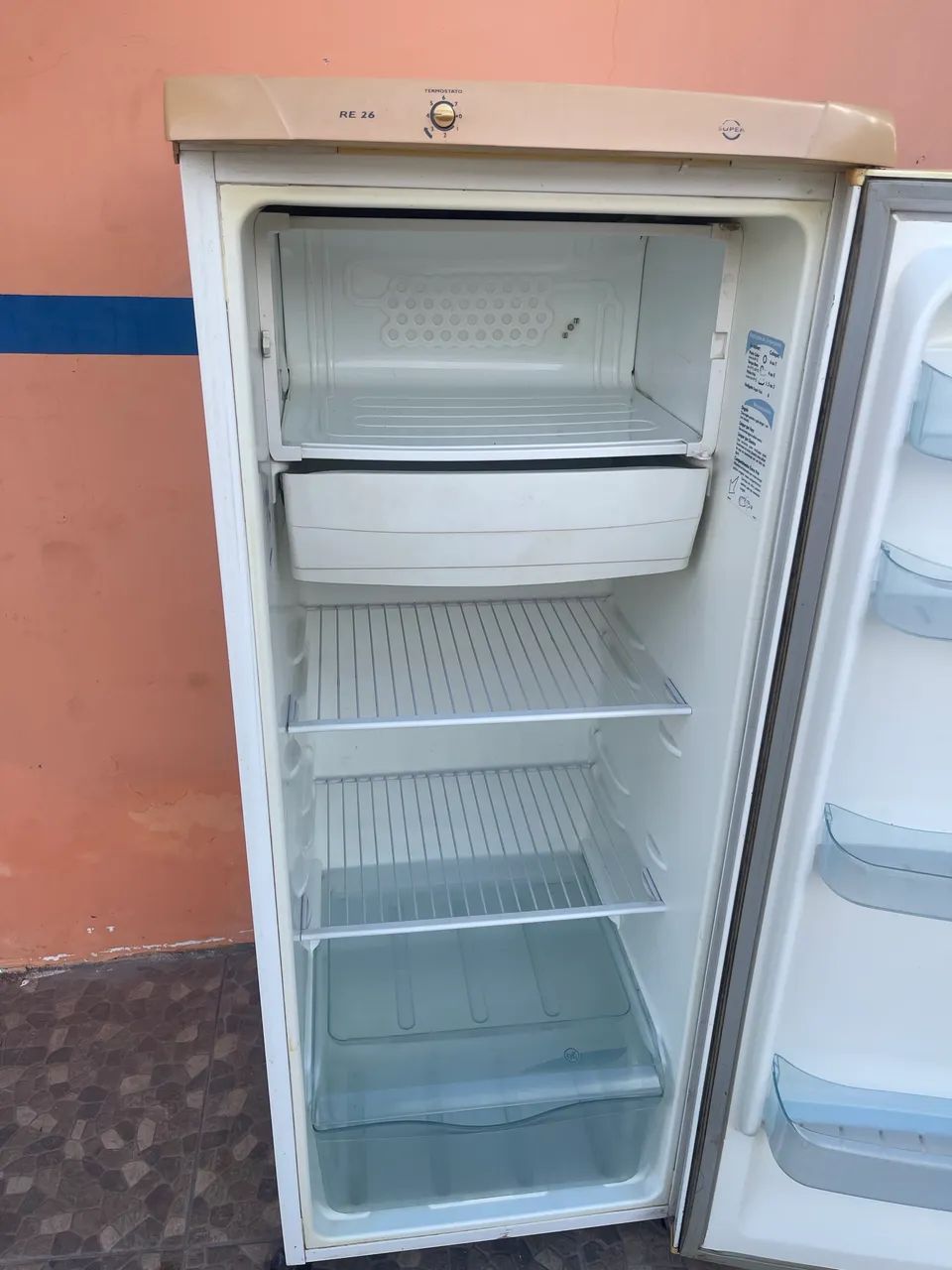 Geladeira Eletrolux  - Foto 2