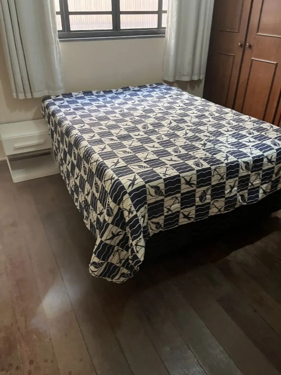 Cama de casal com 2 criados - Foto 3