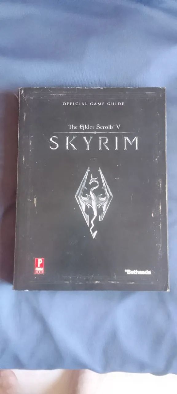 Skyrim Official Game Guide