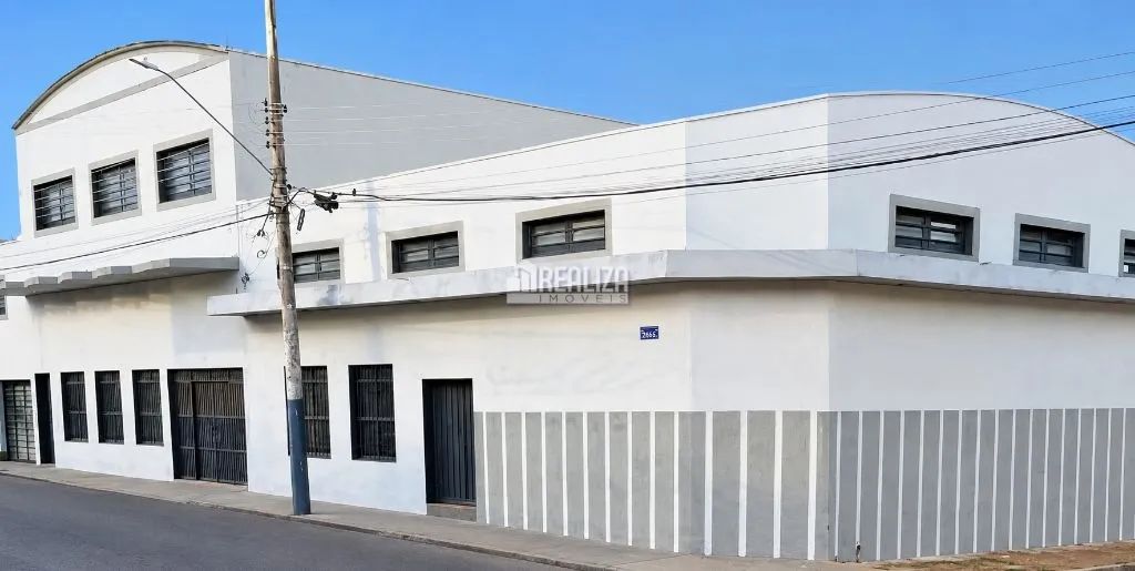 Barracão para Alugar no Centro de Igarapava - Oportunidade!