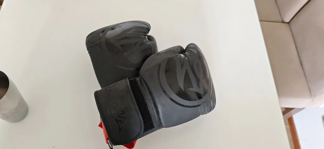 Luvas de Boxe/Muay Thai 16Oz + Bandagem - Foto 5