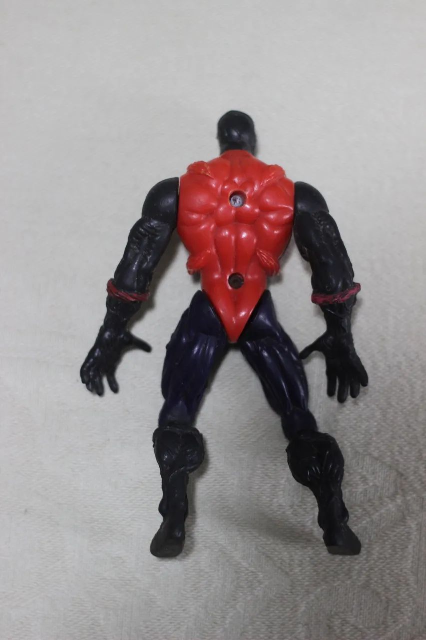 Boneco Spider-Man (Web-Swamp Spidey) - Web Force - Foto 2