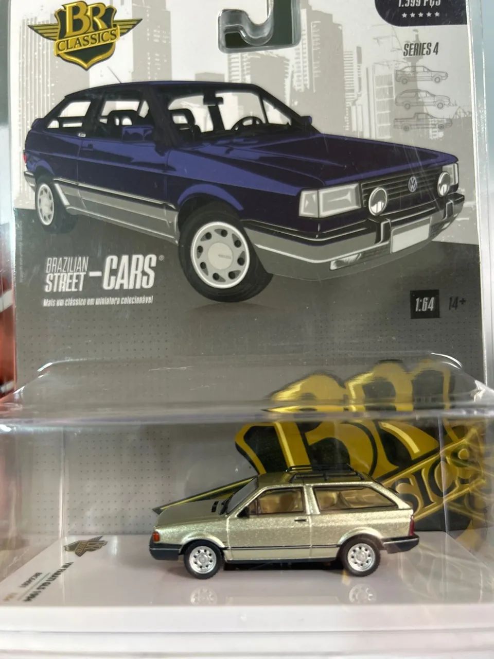 Volkswagen Parati GLS Champagne - 1:64 - Br Classics - Foto 3