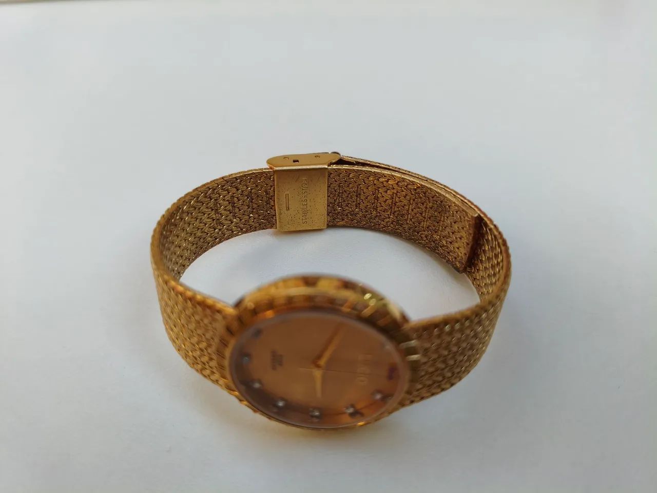Relógio Lúcio G 102 Suiço dourado diamante e ruby  - Foto 2