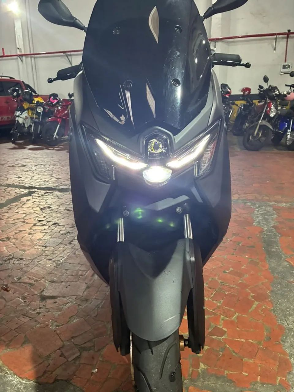 Yamaha NMAX 160 ABS Connected - Foto 5