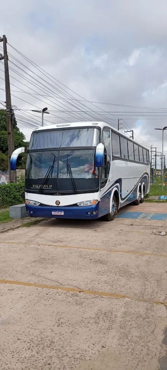 Ônibus a venda