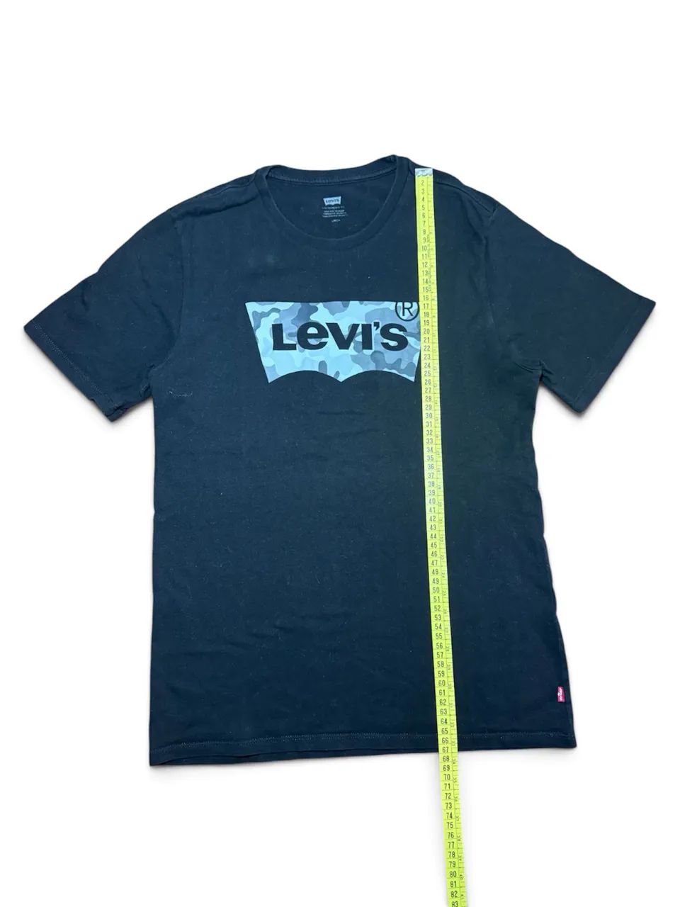 Camiseta Levis Camo Preta - Foto 2