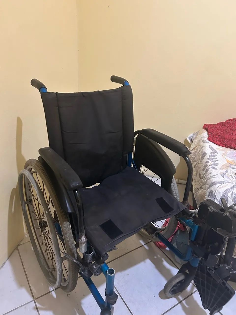 Cadeira de rodas  - Foto 5