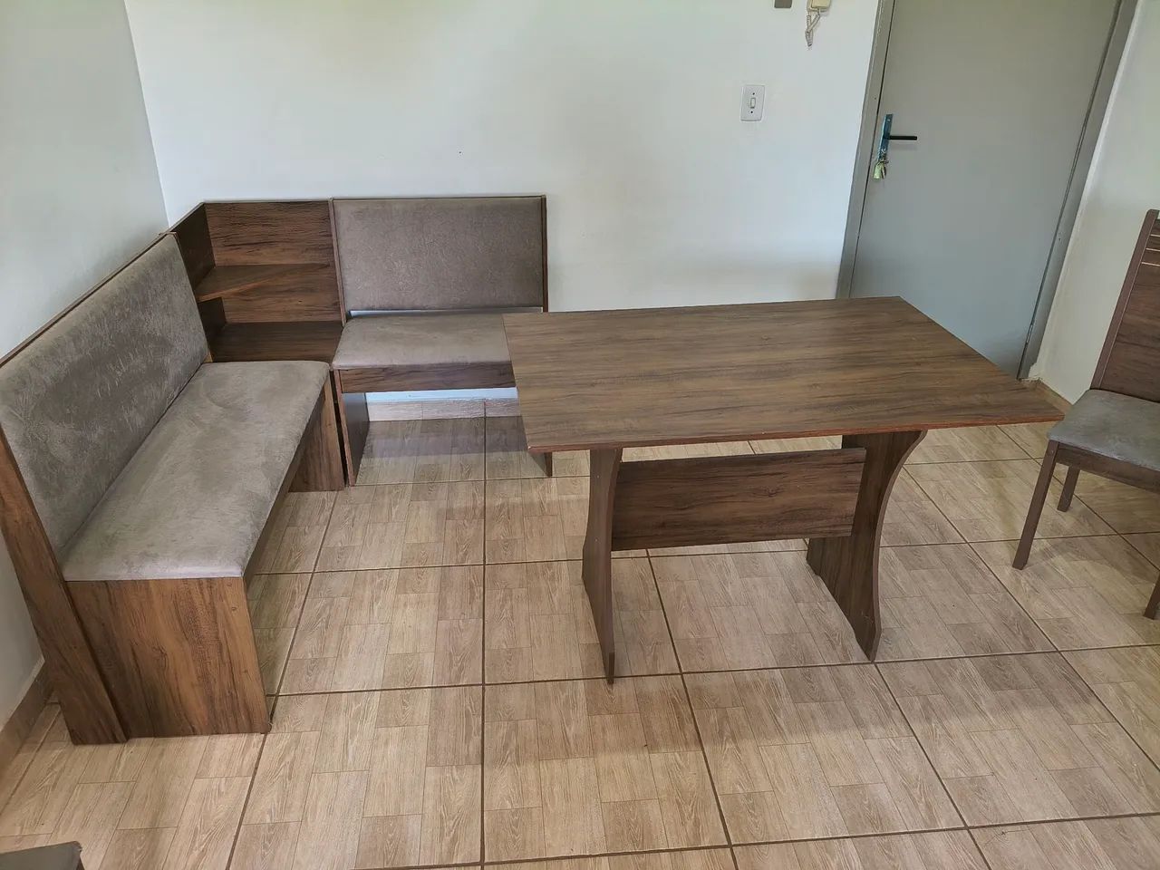 Vende se mesa de jantar em ótimo estado - Foto 3