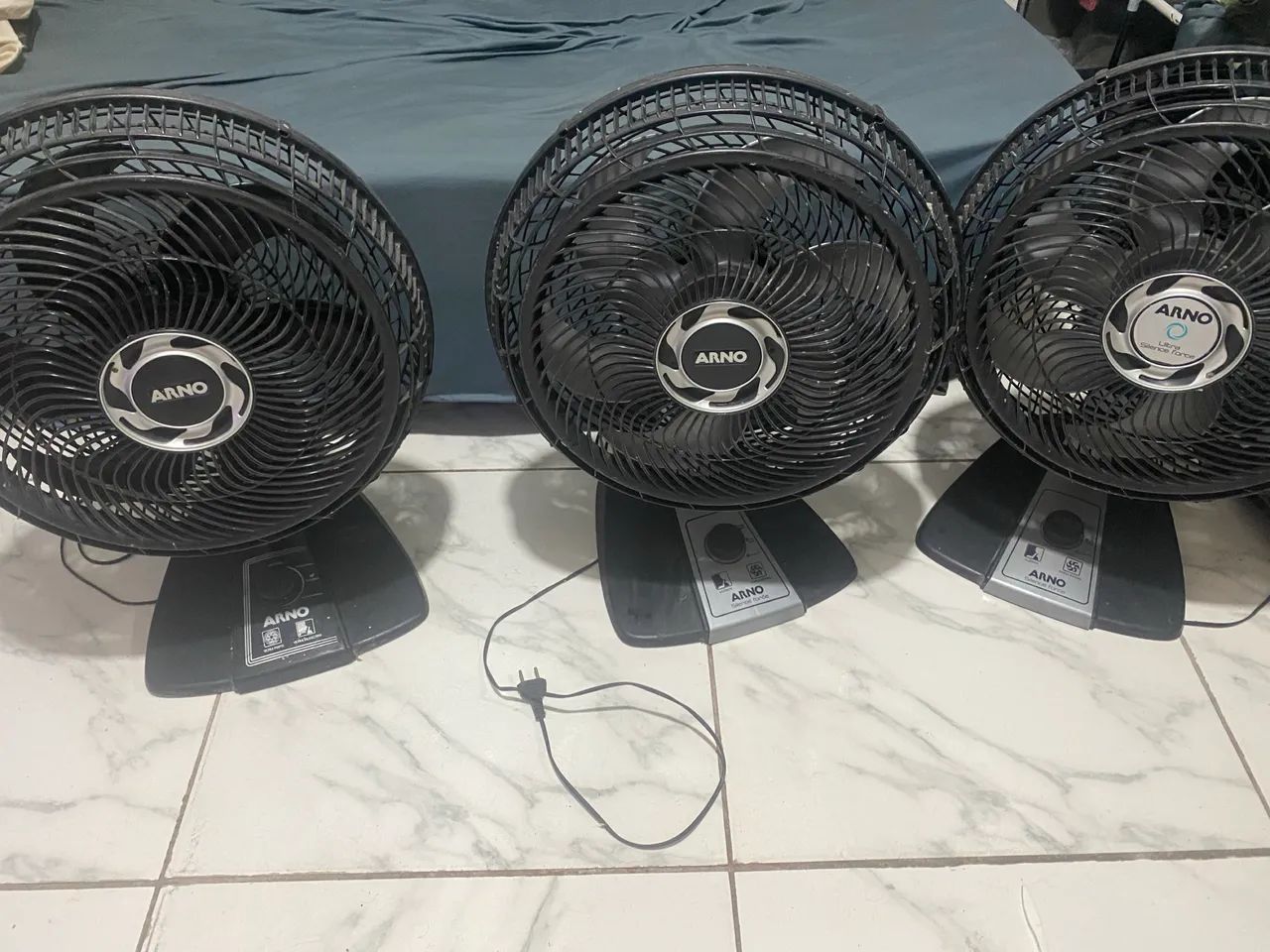 Três ventiladores
