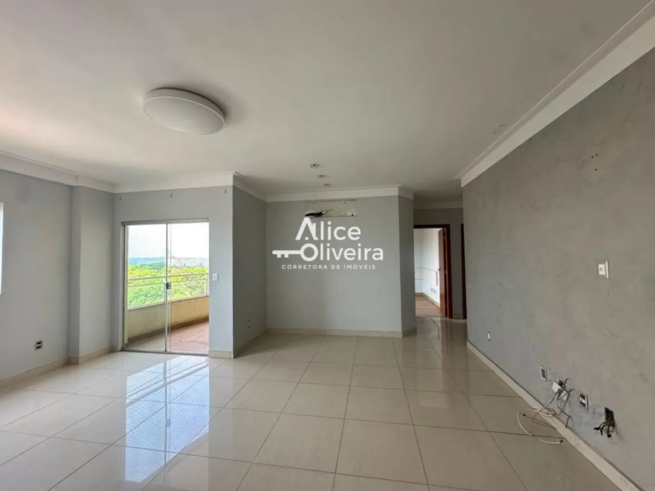 Apartamento à Venda Edifício Arpoador | 3 suítes, 2 vagas e 118m² por R$ 880.000 - Foto 2