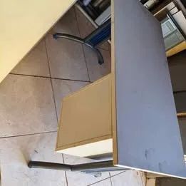 (4) Mesas estação/escritório com gaveteiro - Foto 2