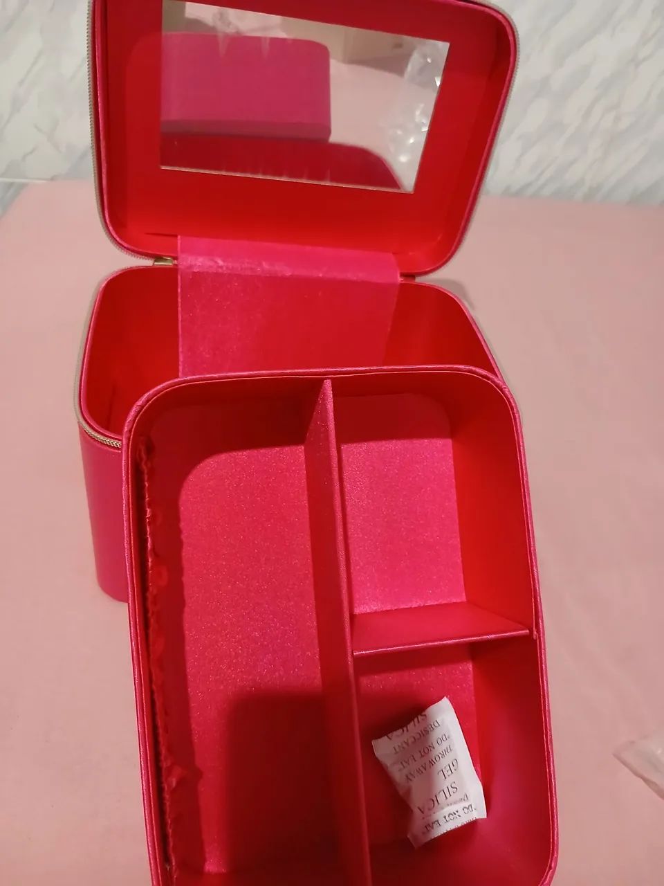 Maleta de Maquiagem Niina Secrets - Foto 4