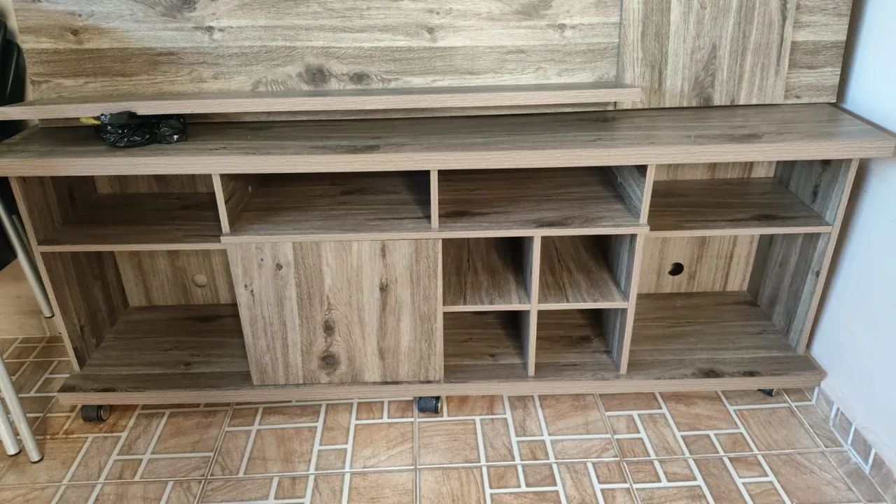 Rack com painel usado bem conservado 900$  - Foto 2