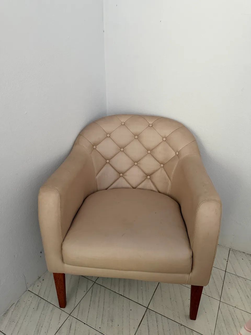 poltrona acolchoada rosa - Foto 2