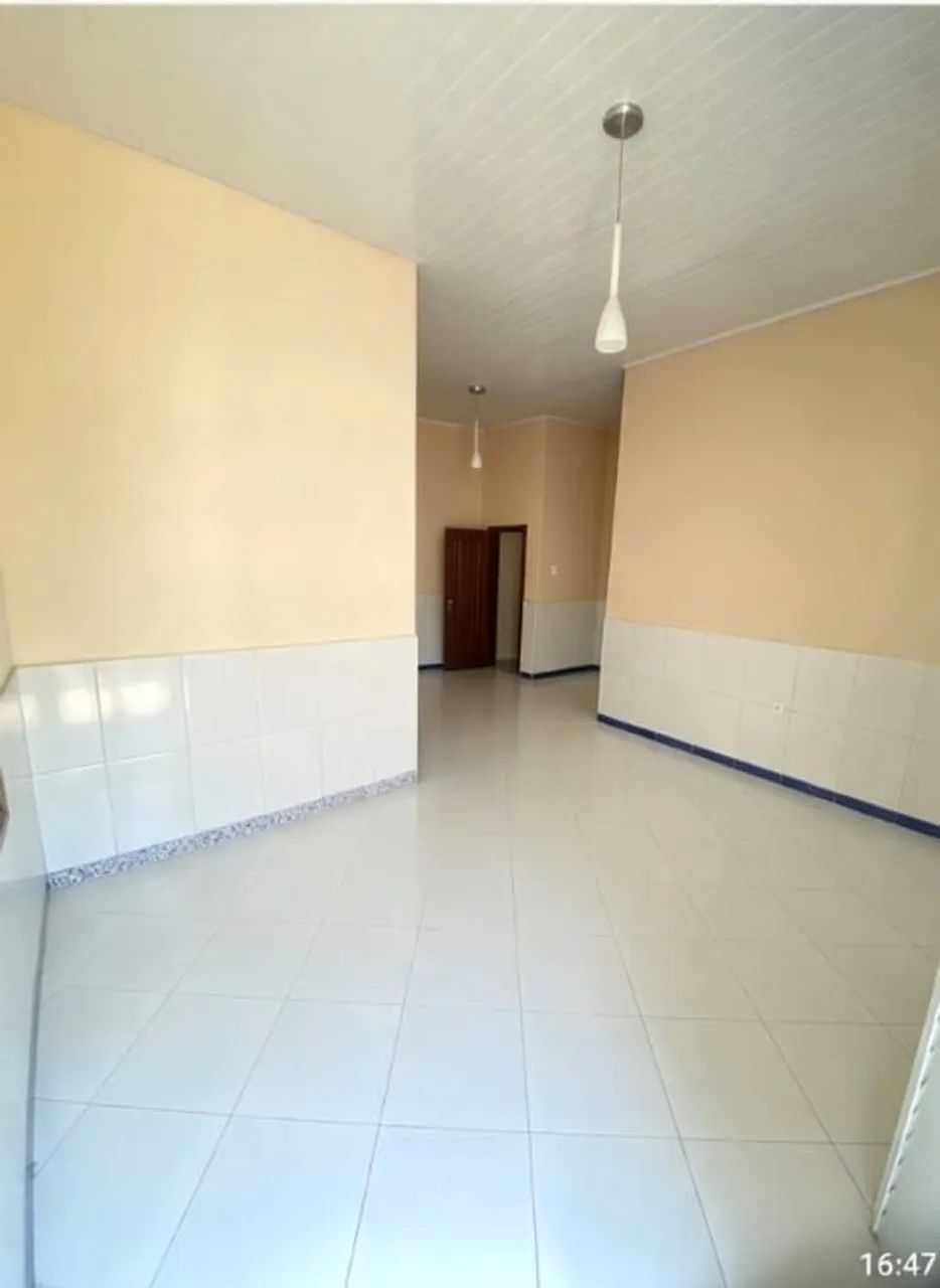 ALUGO CASA PARQUE 10 PROX HAPVIDA  - Foto 5