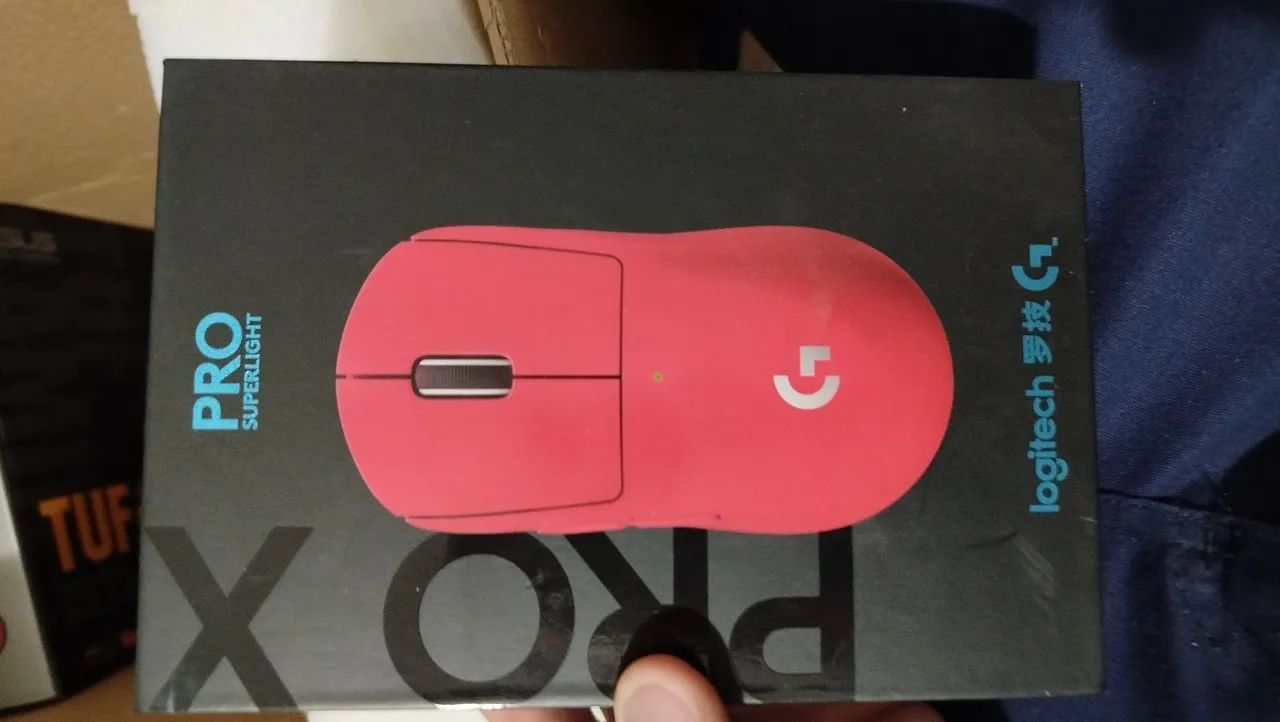 Fone hyper x revolver + Logitech pro e periféricos  - Foto 2