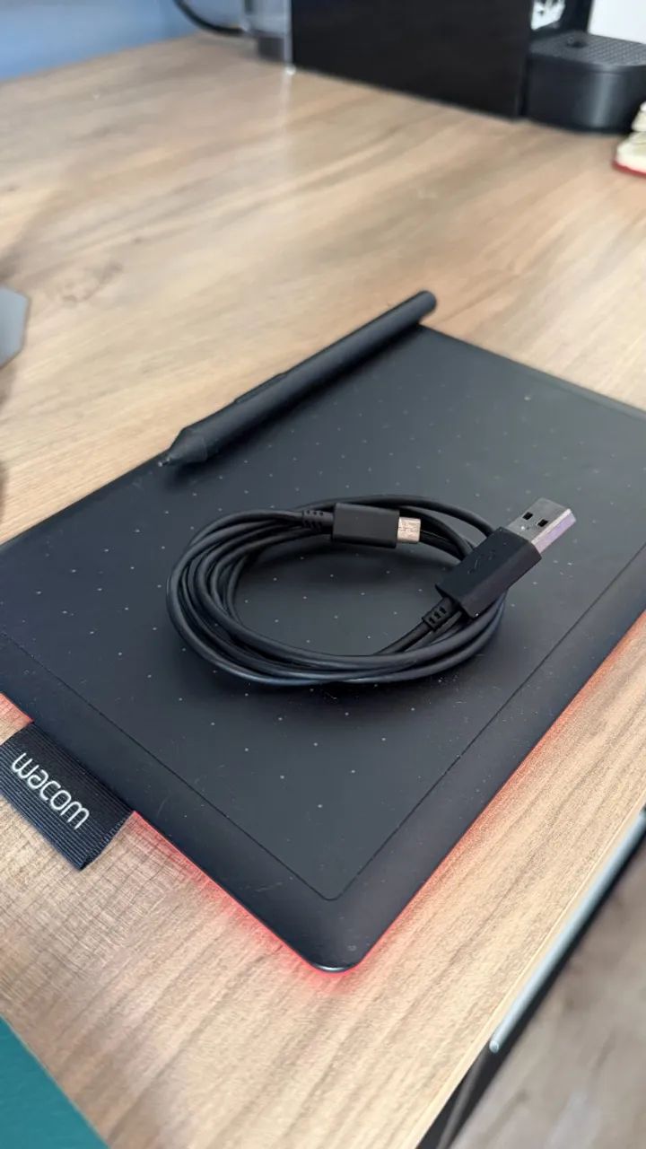 Mesa Wacom CL472