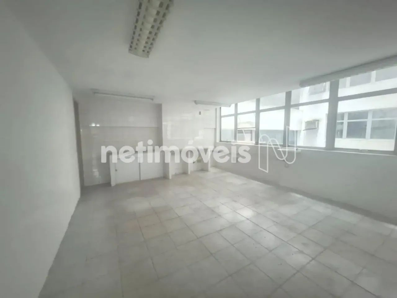SALA COMERCIAL NO COMÉRCIO - Foto 4