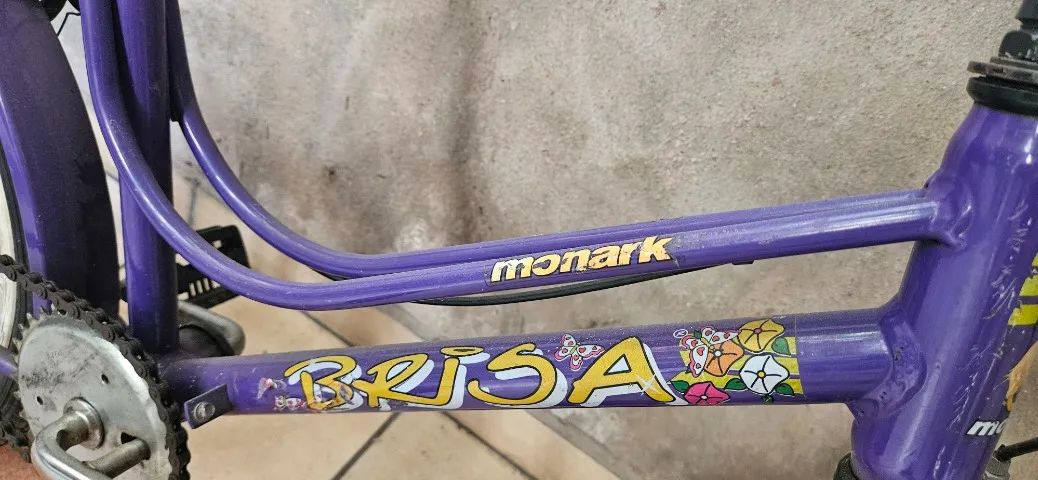 Bicicleta infantil roxa aro 16 Monark com garupa - Foto 3