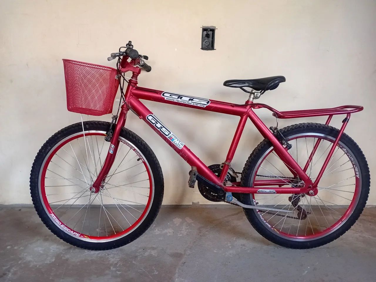 Vendo bicicleta de alumínio 