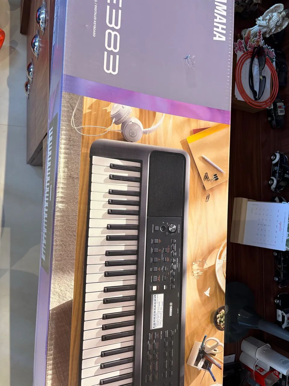 teclado Yamaha PSR-E383 - Foto 2