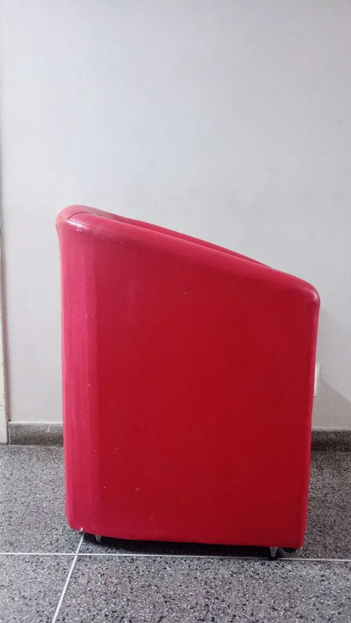 Poltrona vermelha  - Foto 2