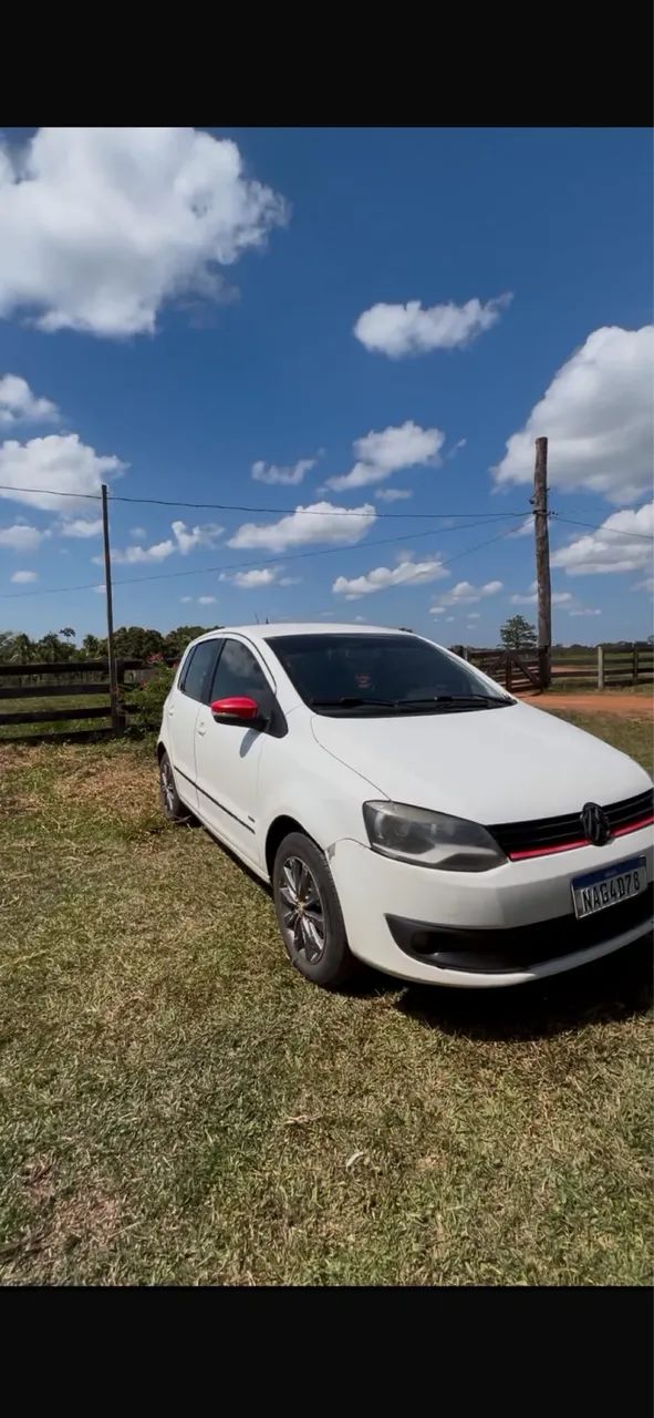 Volkswagen Fox 1.6 MI Total Flex 8V 5P 2012 - Foto 2