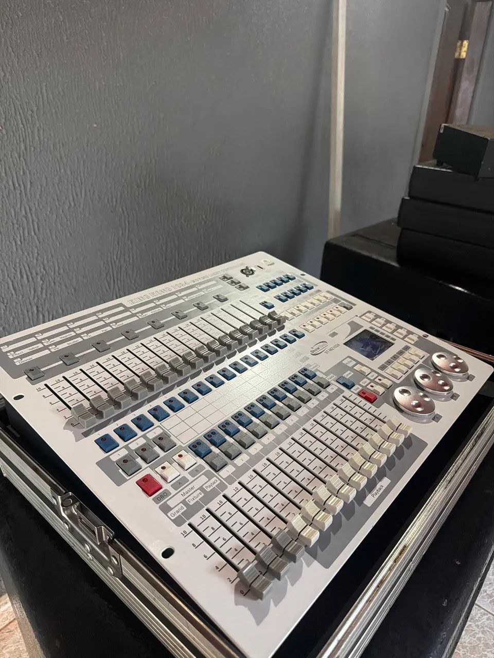 Mesa de luz 1024