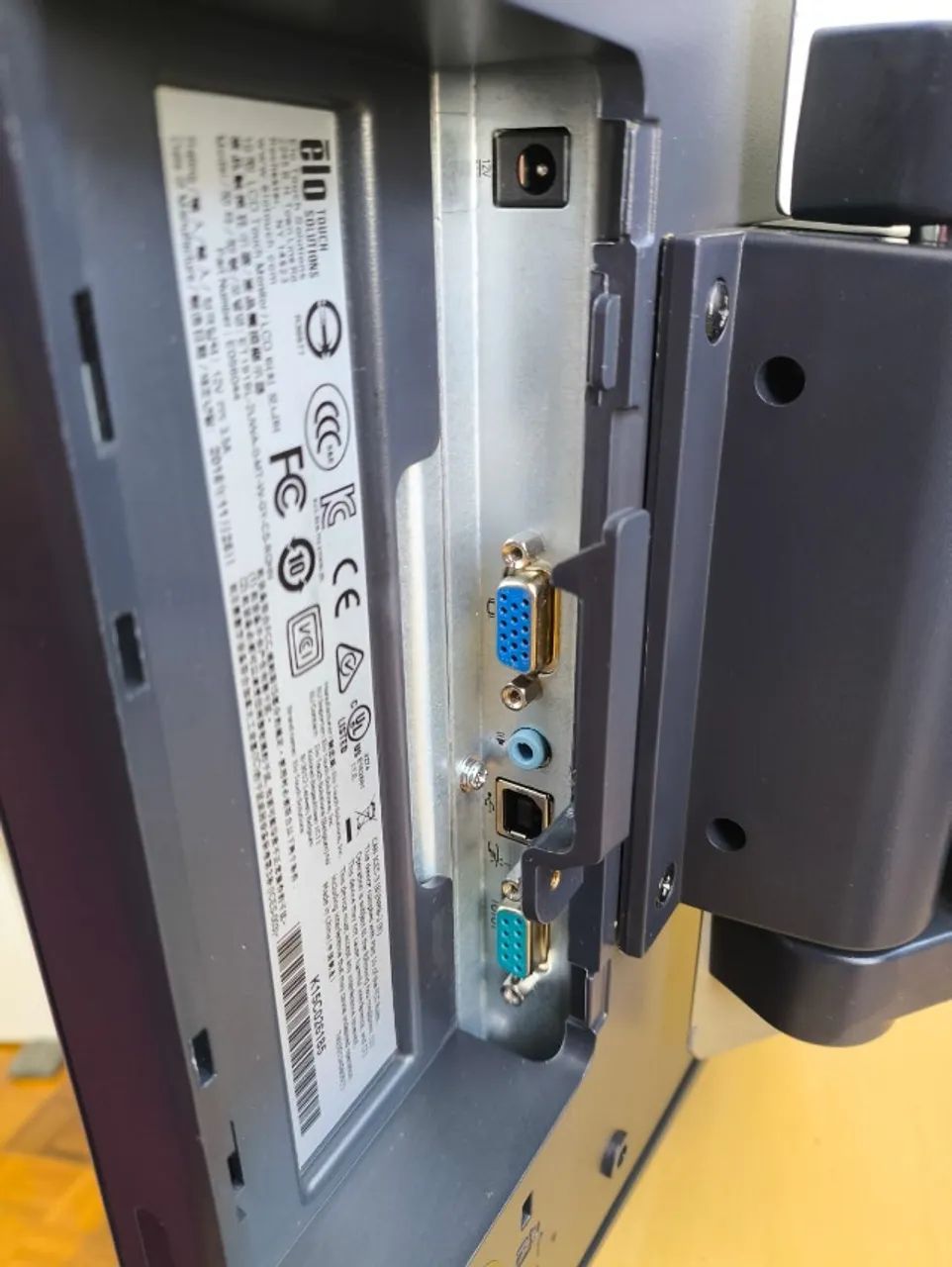 Monitor Touch Elo ET1919L  - Foto 4
